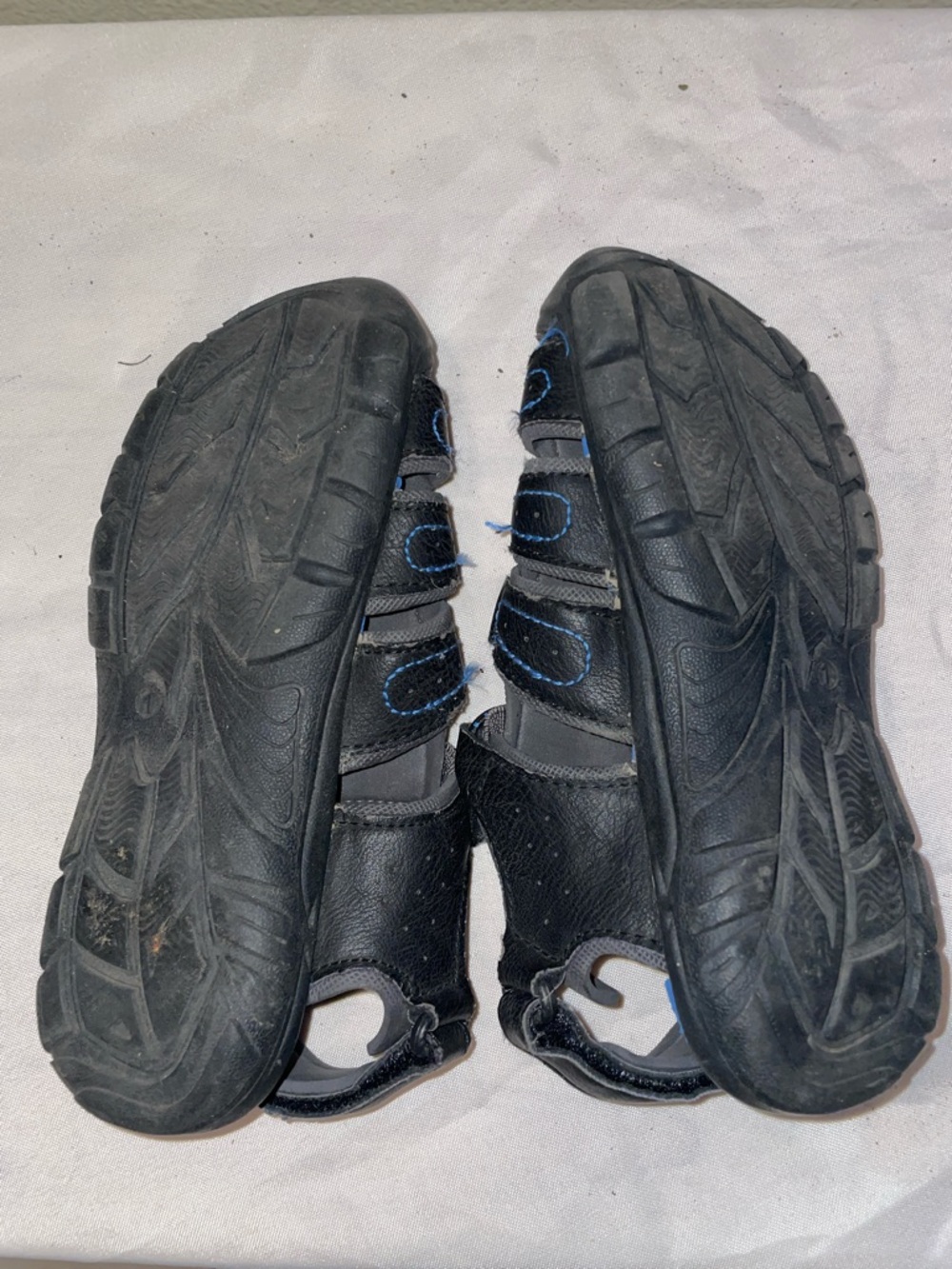 Cat & Jack Black & Blue Kids velcroe Closed-Toe Sport Sandals little kids size 1 - Picture 4 of 7
